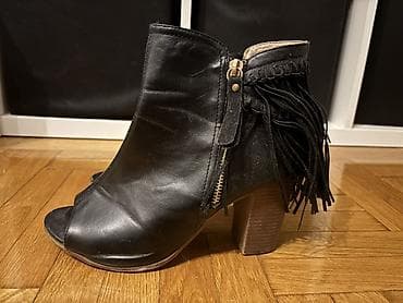 vapormax crne: Crne ženske poluotvorene gležnjače sa resama - Materijal: glatka — 1