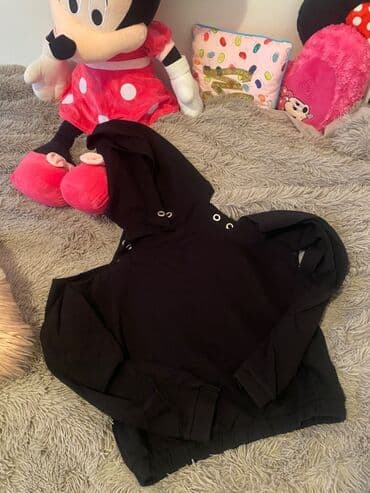 Pajamas: Cena pamuk trenerka akcija samo
1000 din — 3