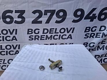polovne gume za toyotu rav4: GRANICNIK GEPEK VRATA ZA TOYOTA RAV 4 | original p3040 — 1
