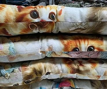 memori pena za sedenje: Dekorativni jastuci sa motivom mačića. Dodaj udobnost i stil u svaki — 3