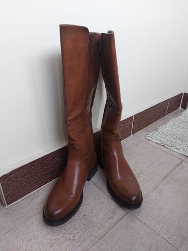 nutriplus vitamin c: High boots, Emelie Strandberg, 39 — 3