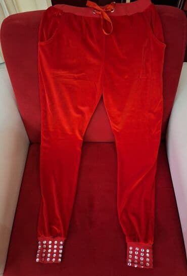 Gornji deo: M, Jednobojni, bоја - Crvena — 2