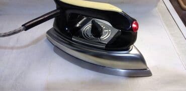 Pegla Elma tip TP 001.,1200 W teska 1265 gr.duzina kabla 187 na lalafo.rs Pegla Elma tip TP 001.,1200 W teska 1265 gr.duzina kabla 187