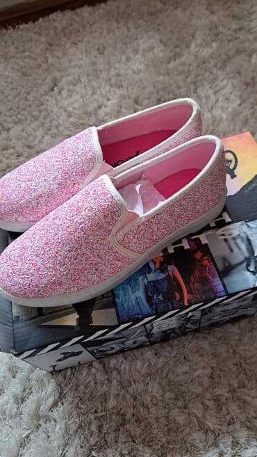 Espadrile: Espadrile, Bassano, 37 — 1