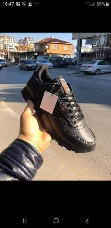 piccadilly obuca beograd: Reebok, 44, color - Black — 2