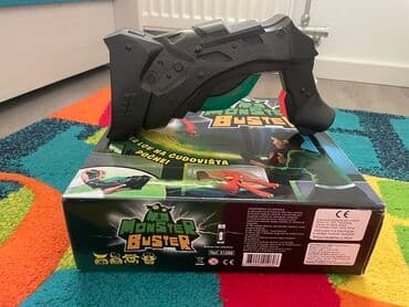 drvena kućica za decu: Monster buster kao nov — 2