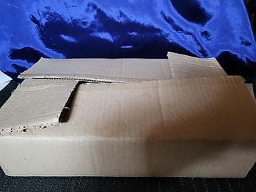 Solje nove iz 80ih.god.rucno oslikane pa glazirane Blue Elephant — 3