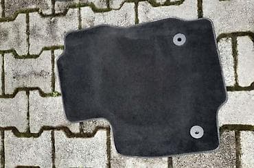 nastavak za podmazivanje: PATOSNICE ZA FORD B-MAX | patosnice fabricke sa slike, cena 30 e — 3