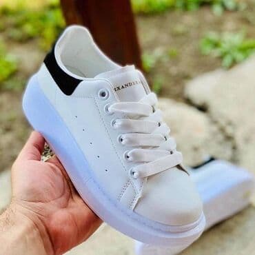 muške zimske jakne c a: Trainers, size - 46 — 3