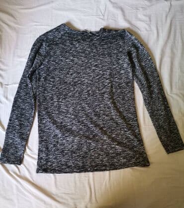 pidzama sa srcima: Siva melirana bluza L Kao nova. Siva sa suptilnim sjajem, prikazano — 3