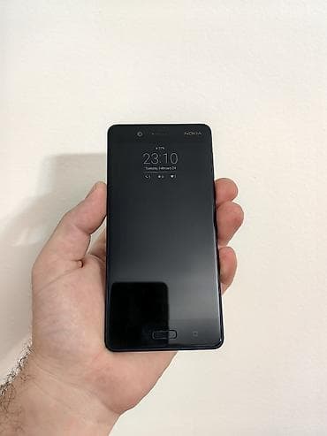 Nokia 8 dual sim, sim free, verzija sa 4/64gb memorije. Dobro očuvan i