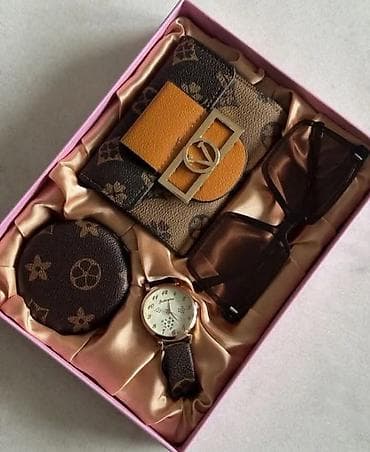 Louis Vuitton - Luksuzni set 4 u 1. Savršen set koji osvaja na prvi