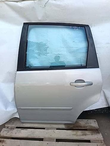 ZADNJA LEVA VRATA ZA FORD C-MAX OD 2003. DO 2010. GOD. | Zadnja leva na lalafo.rs ZADNJA LEVA VRATA ZA FORD C-MAX OD 2003. DO 2010. GOD. | Zadnja leva