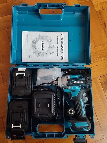 Aku udarni odvijač Makita tip – set Prodajem aku udarni odvijač