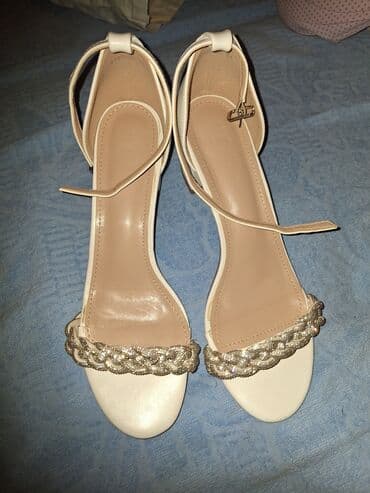 pantalone s: Sandale, 41 — 1