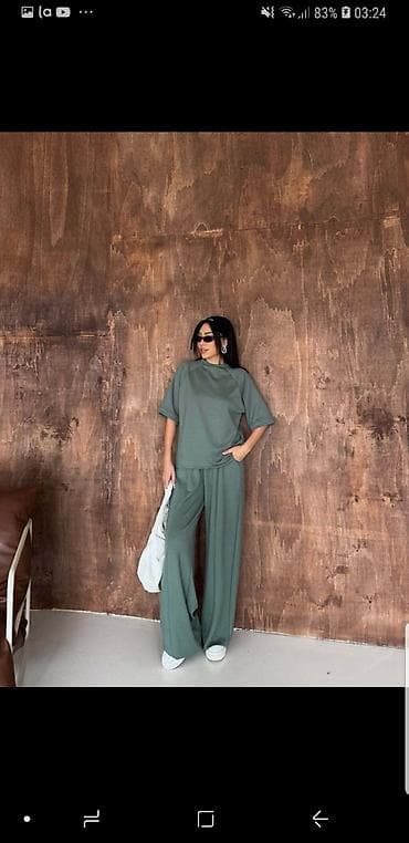 Komplet široke pantalone visokog struka na lastiz i bocnim dzepovima