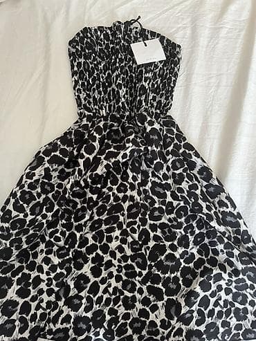 muska odela krusevac: Haljina bez bretela sa leopard printom - Model: duga, lepršava — 1