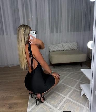 haljine mint boje: Haljina sa vezivanjem na leđima. - Model: uska mini haljina sa — 2