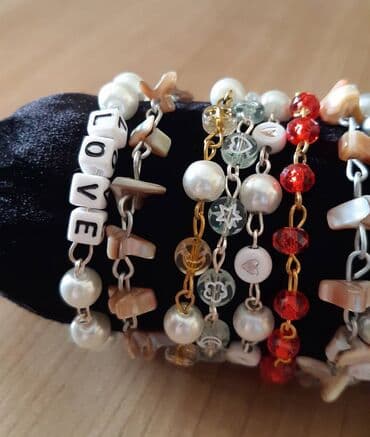 batch kod parfem: Narukvice Hand Made 150 vockice, 200 ime, 250 perlice Isporuka Slanje — 24