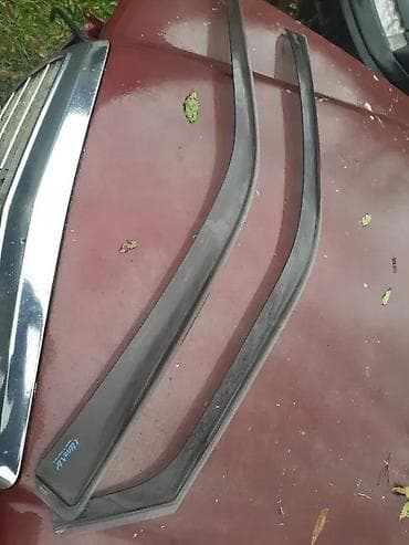 sa staklom: SUZUKI SVIFT GTI MK2 USMERIVACI VETRA | Dobro stanje cena fix — 2