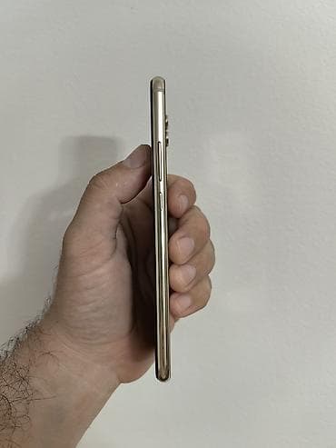 golim: Huawei Mate 20 lite gold dual sim sim free, verzija sa 4/64gb — 2