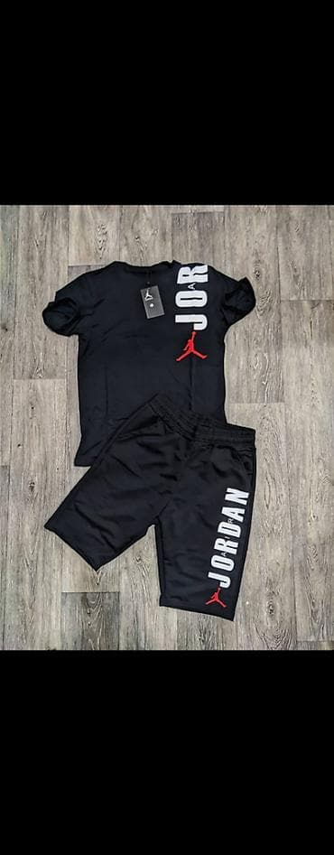 Ostala muška odeća: Muški komplet kvalitetan vez pamučni M,L,XL,XXL veličine 
3300 din
pb — 2