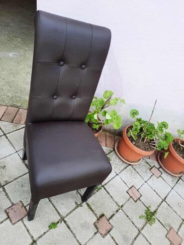 Stolice: 08. stolica 
41e