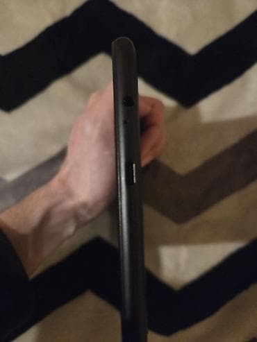 kamere za video nadzor spoljne: Alcatel 1T 10 (model 9032X) Android tablet - Ekran: (≈25,6 cm) IPS — 5