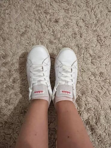 Patike: Adidas, 38, bоја - Bela