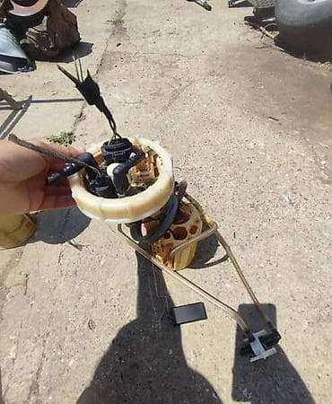 okviri za tablice bmw: PUMPA U REZERVOARU ZA AUDI A4 | audi a4 b7 2.5 dizel pumpa u — 2