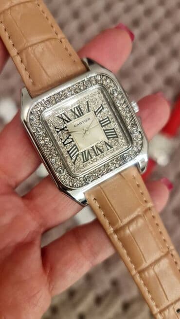 zenski kaiševi i pojasevi: Classic watch, Cartier, Female — 4