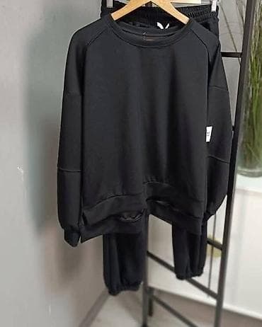 Venčanice i aksesoari: Ženski komplet trenerke – duks + donji deo Opis: - Model: opušten — 4