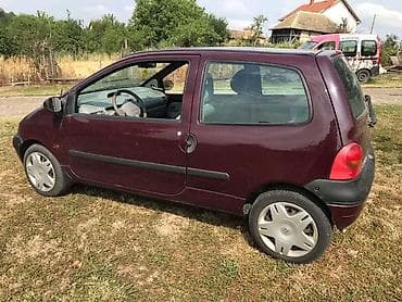 upaljač za auto: RENAULT TWINGO 1.2 2002. GOD. - KOMPLETAN AUTO U DELOVIMA — 5