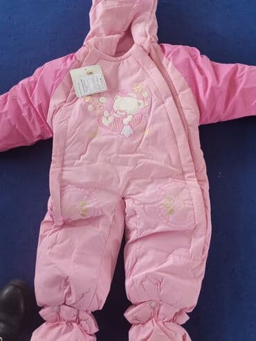 Šortsevi: Nov zimski skafander za bebe sa etiketom i deklaracijom — 3