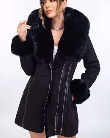 monton xl: Vas omiljeni monton ponovo dostupan.
Cena 6500din
Vel:L XL XXL XXXL — 4