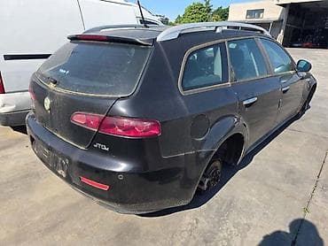 auto oglasi београд: ALFA ROMEO 159 2011 2005. GOD. - KOMPLETAN AUTO U DELOVIMA | Alfa — 3