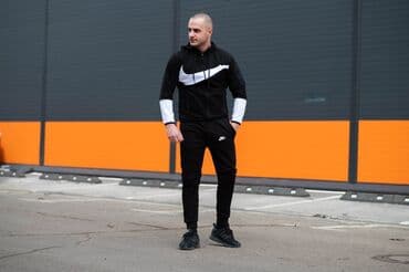 Sportswear: Cena 4400 din
Veličina S, M, L, XL, 2XL
ACG KVALITETAN PAMUK ELASTIN — 17
