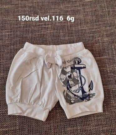 pantalone sa šljokicama: Dečije šorts pantalone – bela boja, veličina 116 (za oko 6 godina). - — 1