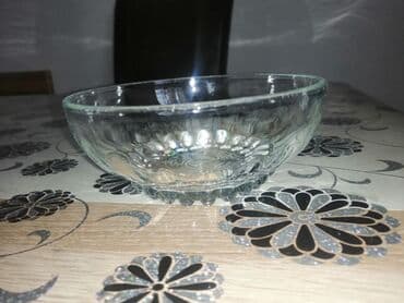 Staklena cinija — 2