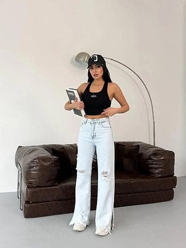 marke farmerki: Ženske farmerke – svetloplavi isprani džins, široke nogavice - Kroj — 2