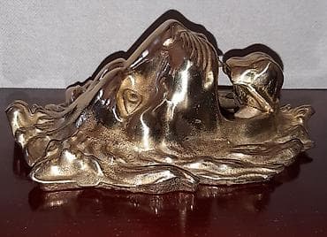 Ostali antikviteti: Vintage LAV Mesingana ukrasna zidna skulptura ili kucalo za vrata — 8