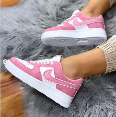 mercurial patike: Nike air force patike

Novo
Brojevi 36 do 40

fb Moja Kupovina 1 — 11