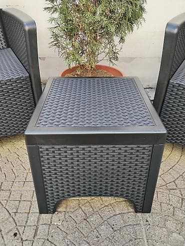 pivski set sto i klupe: Baštenski set + roštilj na ugalj - Dva prostrana naslonska stolca od — 7