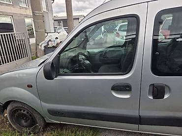 seked hed car price: PREDNJA LEVA VRATA ZA RENAULT KANGOO OD 1998. DO 2003. GOD. | — 1