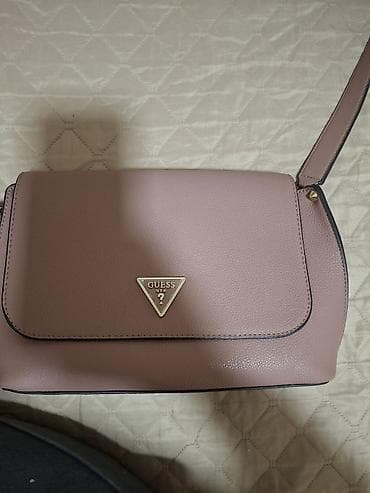 ecco zenske patike: GUESS ženska torba preko ramena - Model: preklopna crossbody torba sa — 1