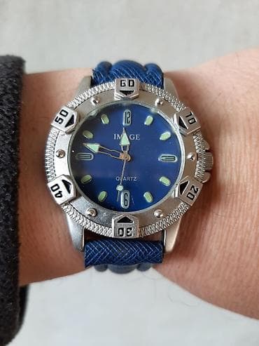 rolex satovi cena: Sat Image anolgni ispravan na satu u levoj strani u cosku na staklu — 2