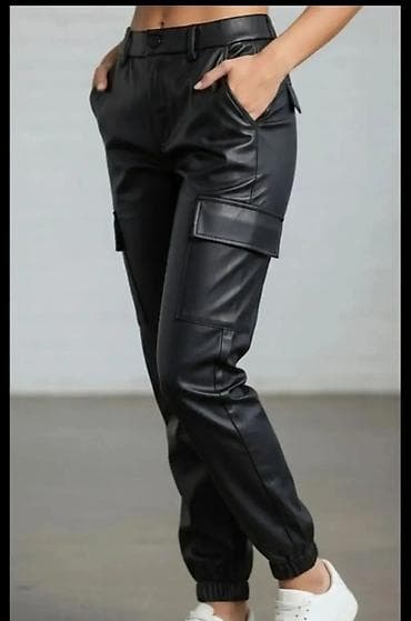 guess patike: Ženske crne cargo pantalone od eko kože - Materijal: glatka eko koža — 1