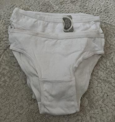 torbe doca: Pamucni donji ves,na stanju sest komada — 1