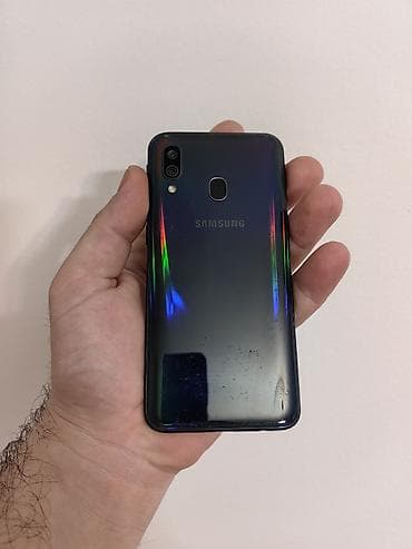 printer za jestive slike: Samsung A40 sa 4/64gb memorije, dual sim sim free. Na ekranu bela — 6