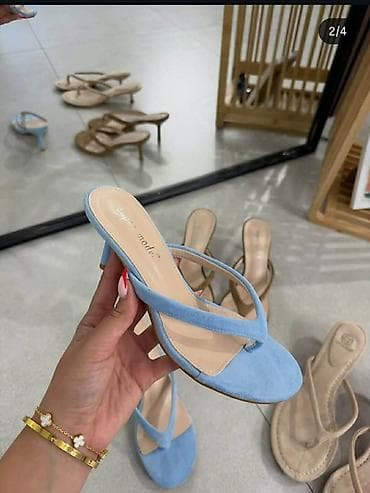 rimljanke sandale prodaja: Brojevi
36-41
2500 din
OR💥 — 1